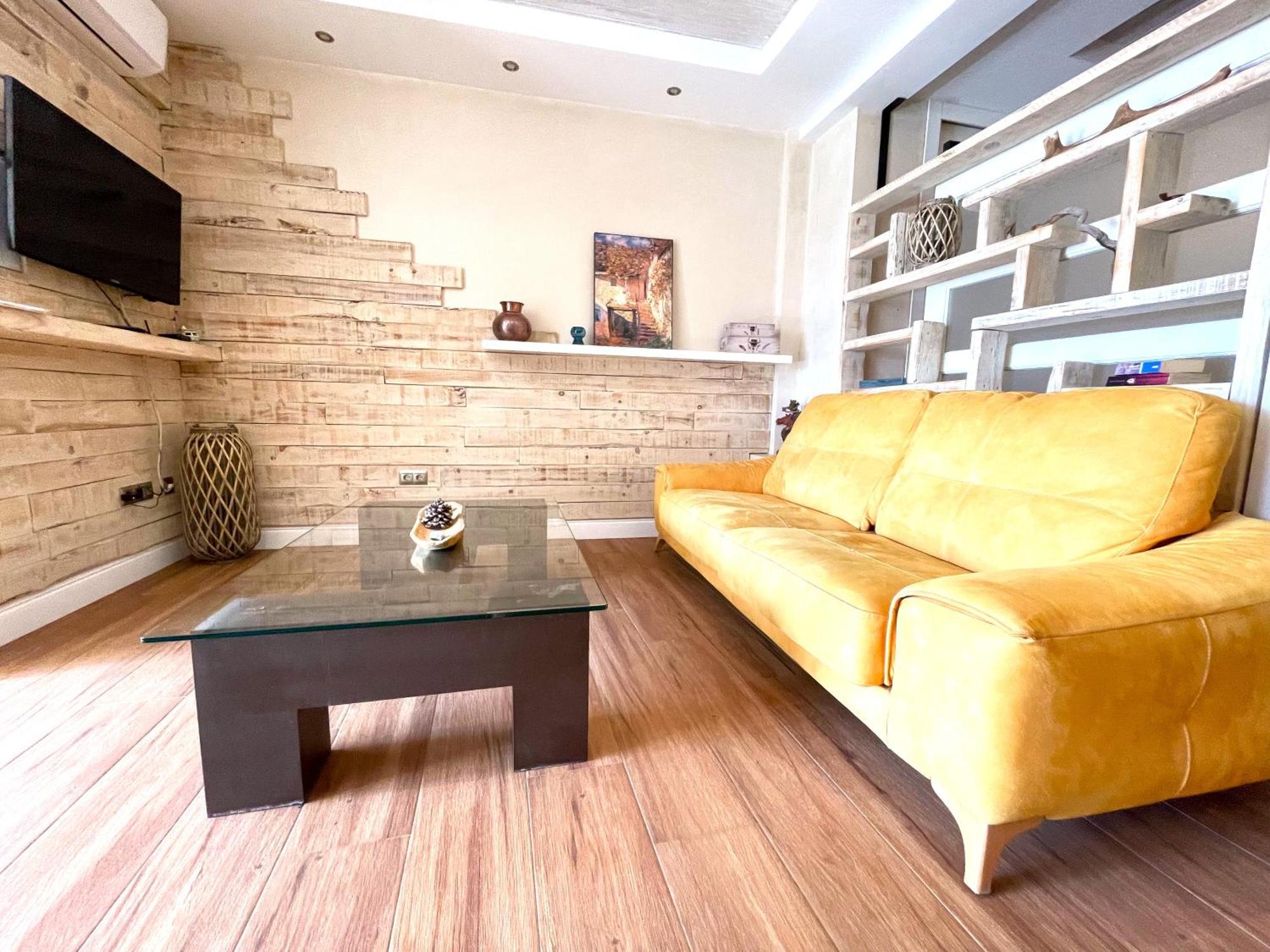 Loft'N Love With Parking And Views 龙达 外观 照片
