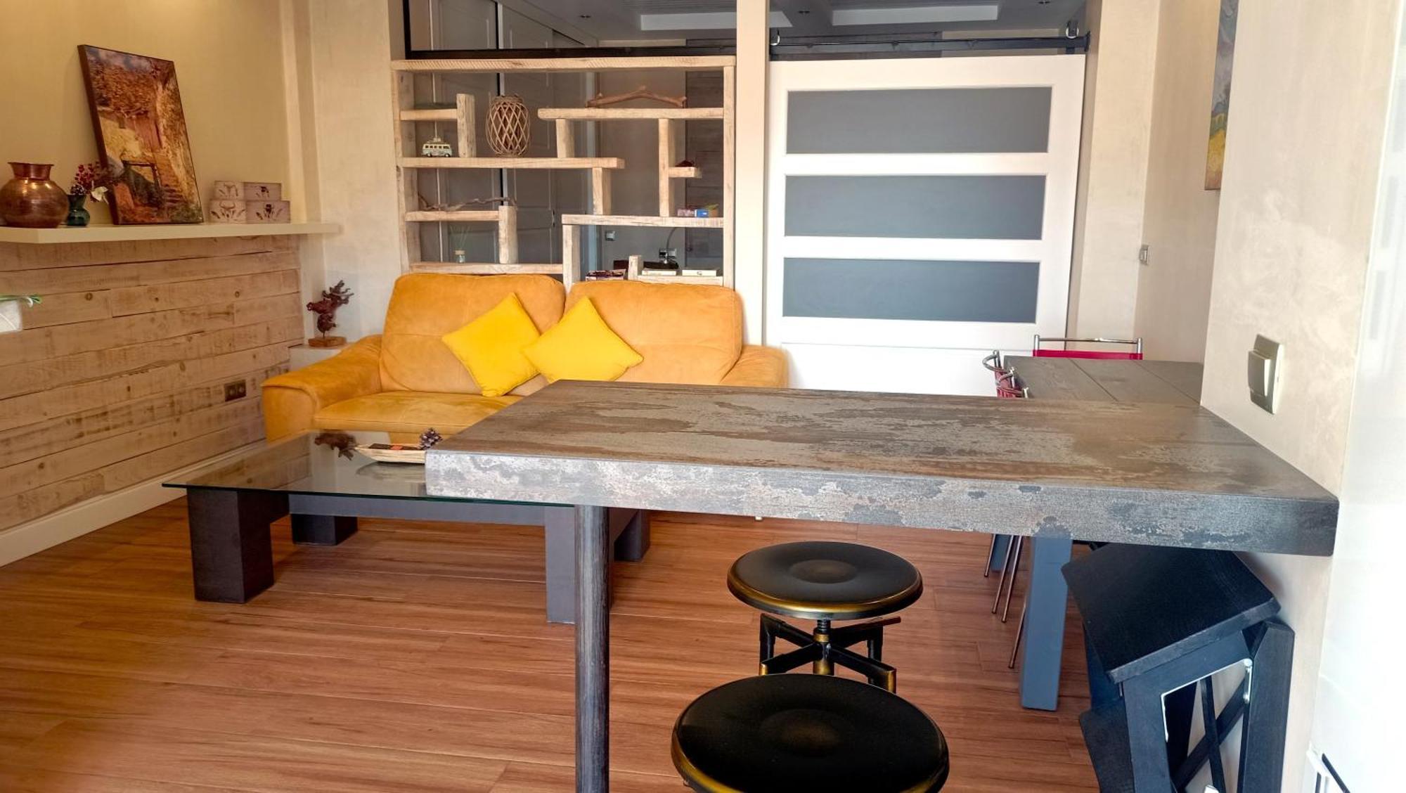 Loft'N Love With Parking And Views 龙达 外观 照片